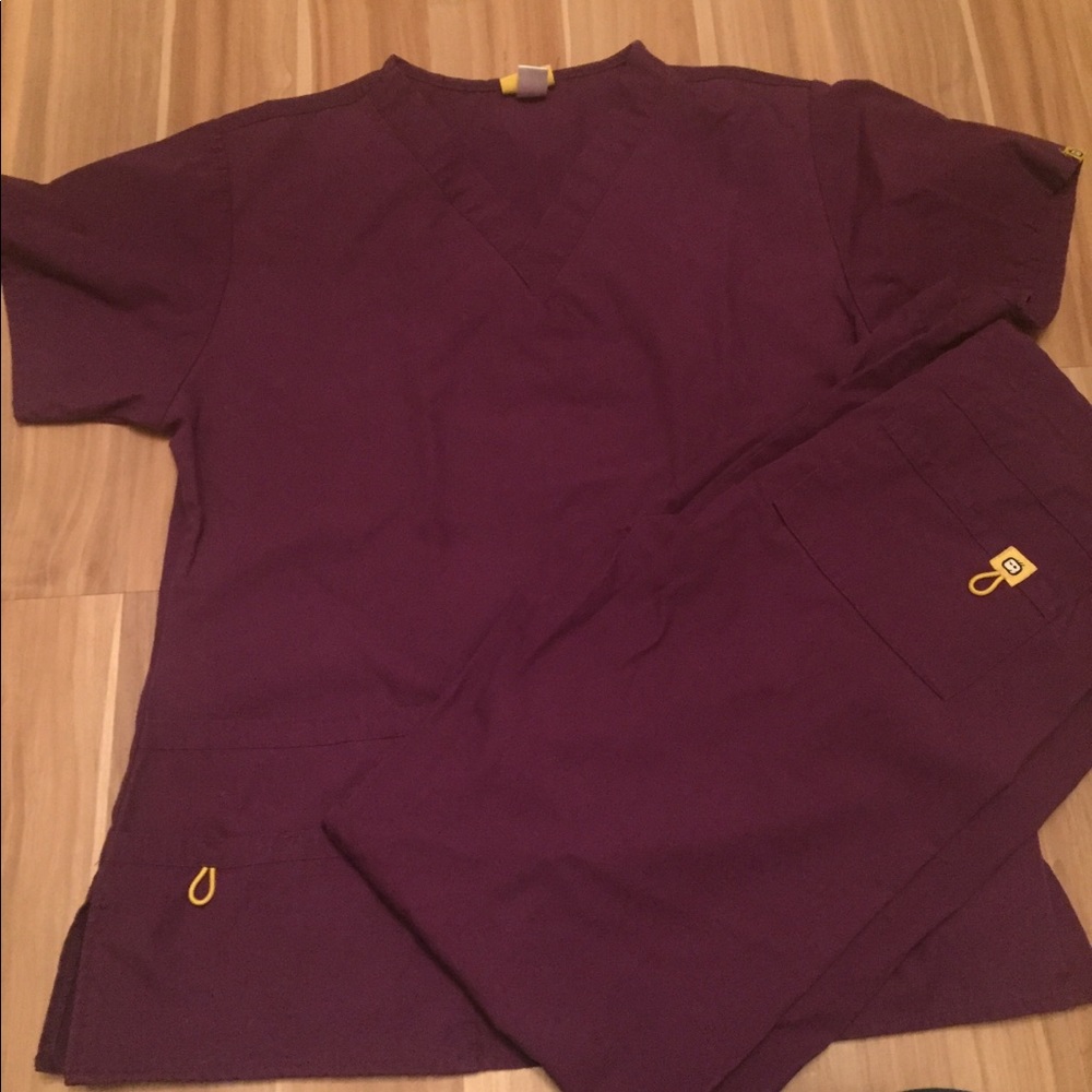 WonderWink Scrub Set Purple